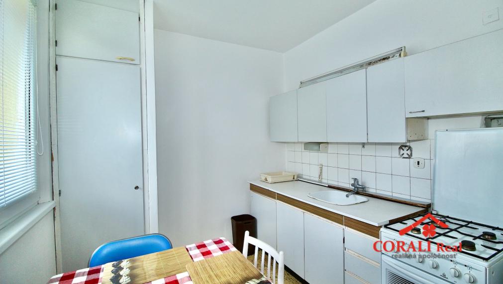 Predaj 2 izbového bytu 54 m2, Homolova, Bratislava