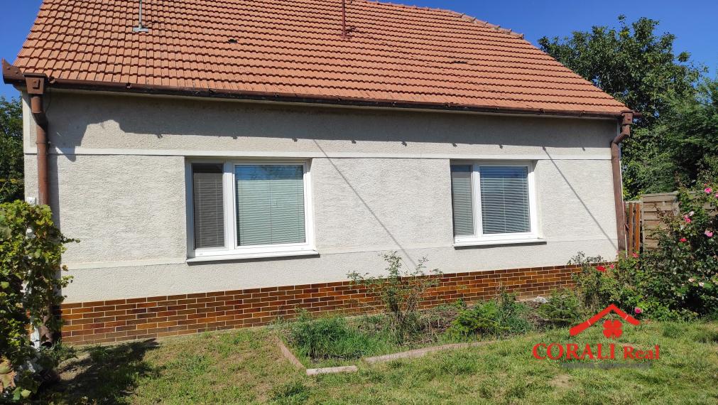 Predaj 4i RD, pozemok 668 m2, Blatné