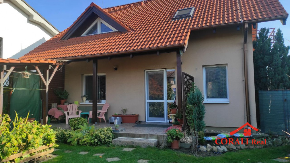 PREDANÝ! PREDAJ 4 izbový RD, dobrá poloha, Ivanka pri Dunaji