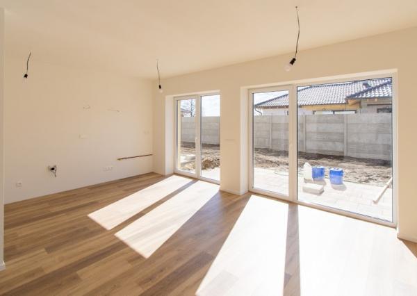 Predaj 4 izbový RD, novostavba, pozemok 256 m2, Nový Život