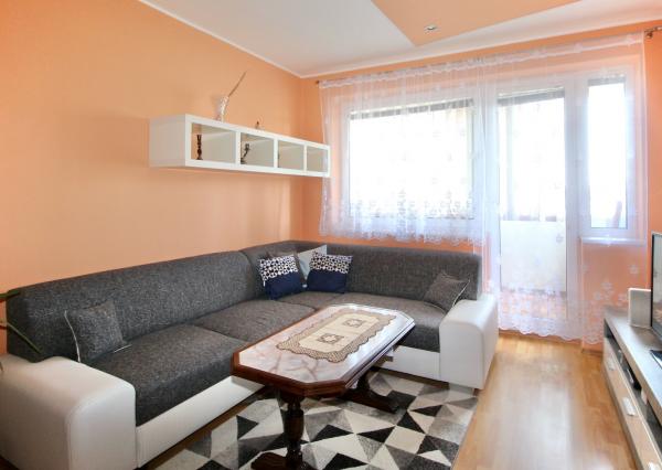2 izbový byt, Uzbecká ul., Bratislava